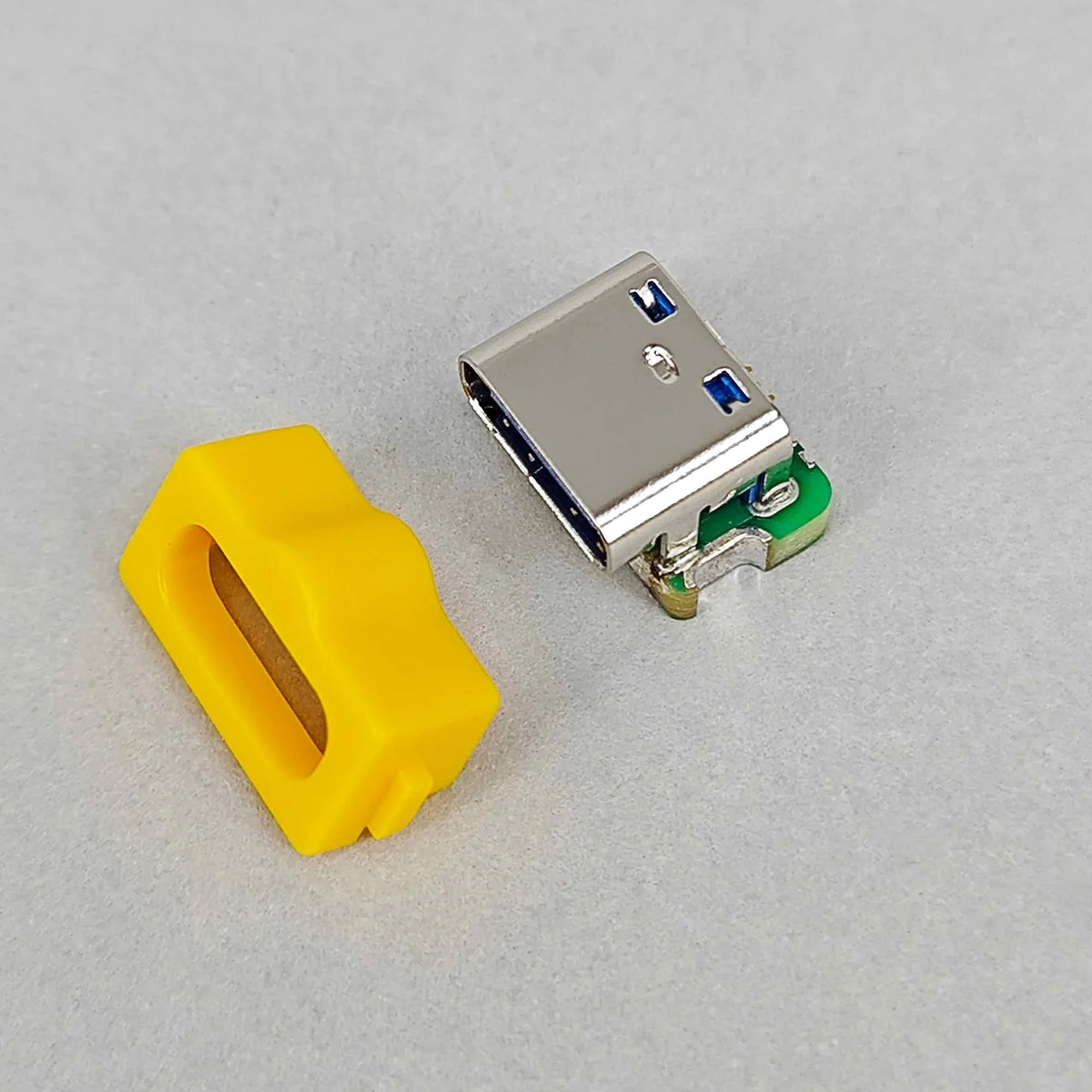 FunnyPlaying Game Boy Advance SP USB-C w. Audio Mod - Image 14